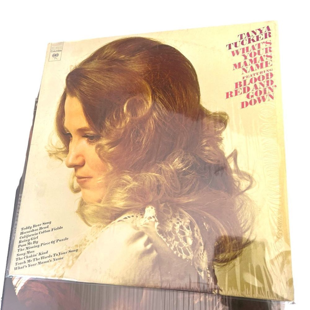 TANYA TUCKER “WHATS YOUR MAMA’S NAME” 1973 VINYL RECORD‎ VINTAGE